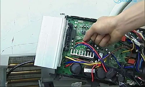 六安市美的空调电话是多少